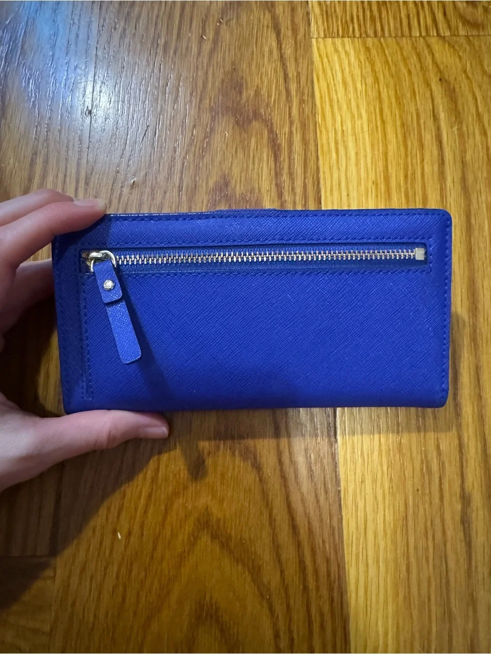 kate spade New York Cobalt Blue Wallet GREAT CONDITION Like New